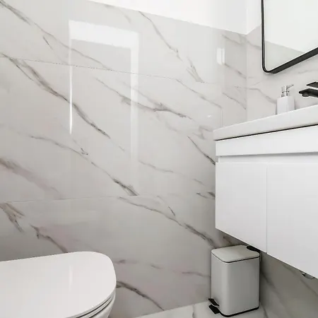 Silver Shine * Trogir