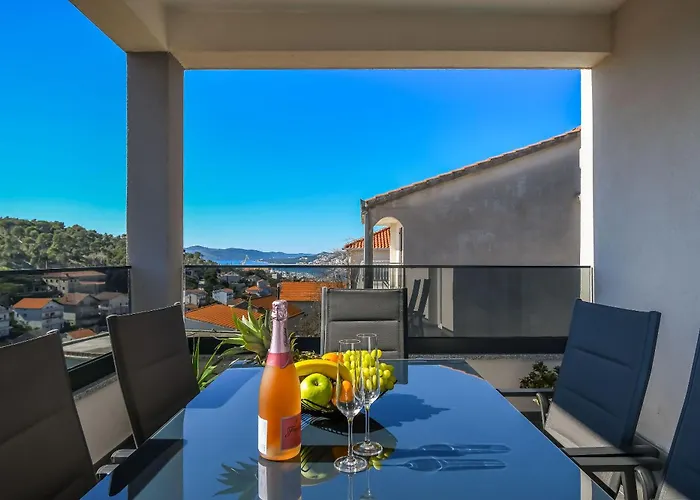 Silver Shine Apartment Trogir