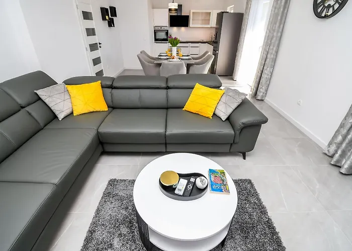 Silver Shine * Trogir